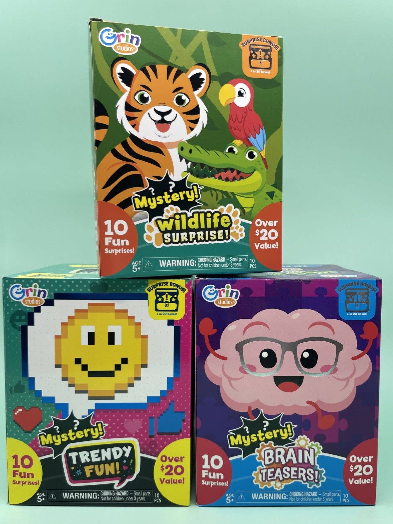 Grin Studios Trendy Fun Mystery Box. 10 Fun Surprises!
